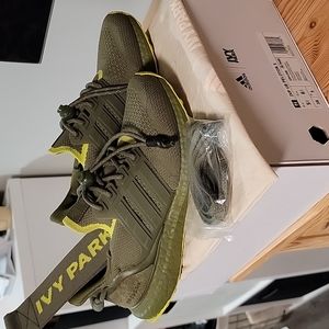 IVY PARK Adidas Ultra Boost